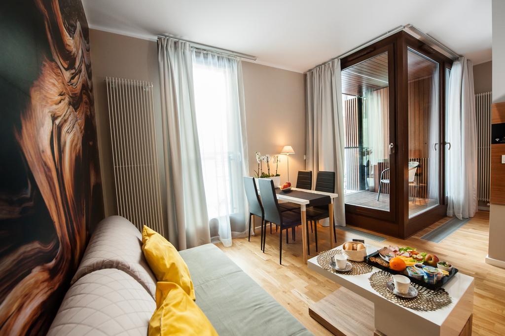 Prestige Apartments Wola Kolejowa Warschau Zimmer foto